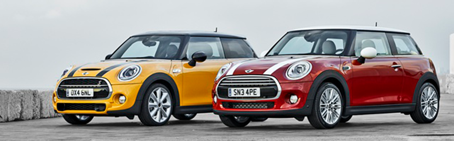 Небольшой и компактный MINI Cooper 2014 года